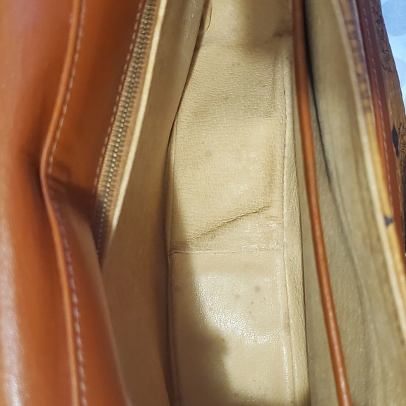 Sling bag - Picture 9 of 12